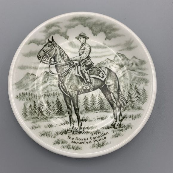 Vtg Royal Canadian Mounted Police Porcelain Trinket Plate Green Wood & Sons - Picture 8 of 8
